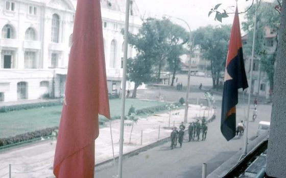 Sài Gòn, Việt Nam, tháng Tư – tháng Năm 1975