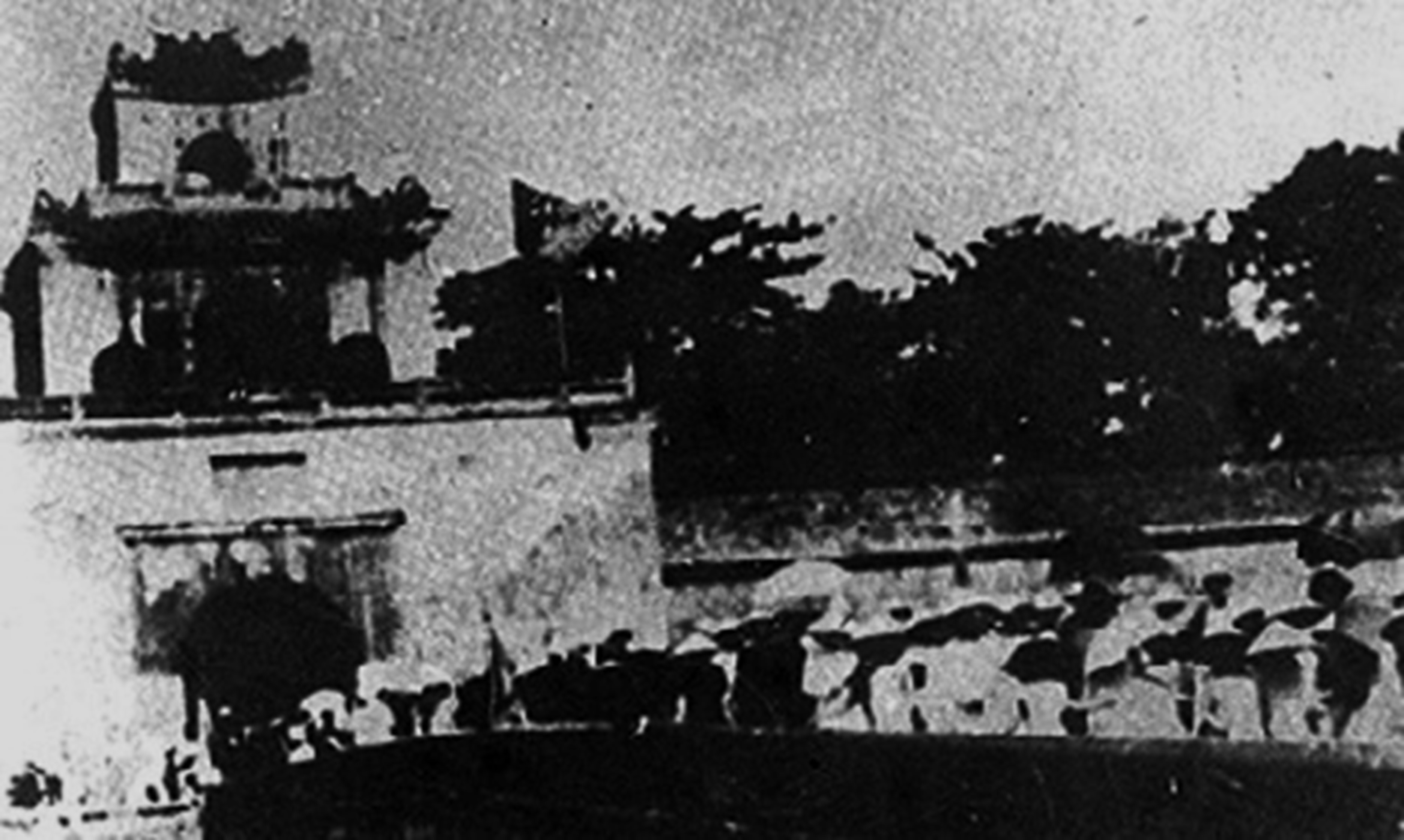 Một vài kỉ niệm về việc thành lập chính quyền cách mạng đầu tiên ở Huế